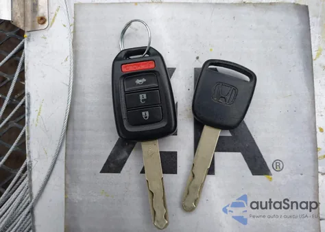 2016 Honda Civic Lx z USA, uszkodzony, nr VIN 2HGFC2F63GH534805